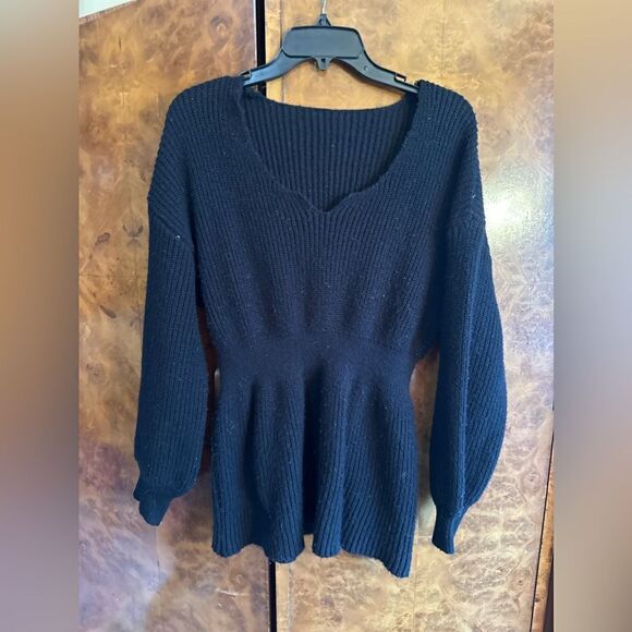 Black sweater  - Picture 1 of 5
